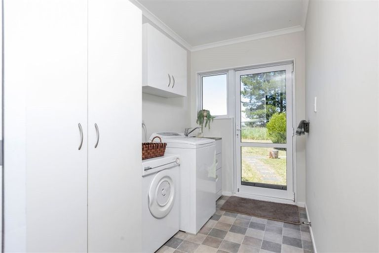 Photo of property in 388 Bidwills Cutting Road, Morison Bush, Greytown, 5794