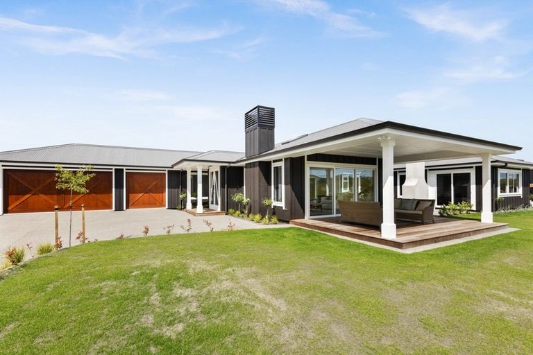 Photo of property in 23 Te Roera Drive, Taradale, Napier, 4112