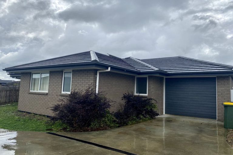 Photo of property in 11 Manawaroa Close, Grandview Heights, Hamilton, 3200