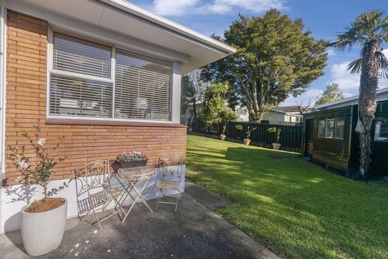 Photo of property in 57 Nile Road, Milford, Auckland, 0620