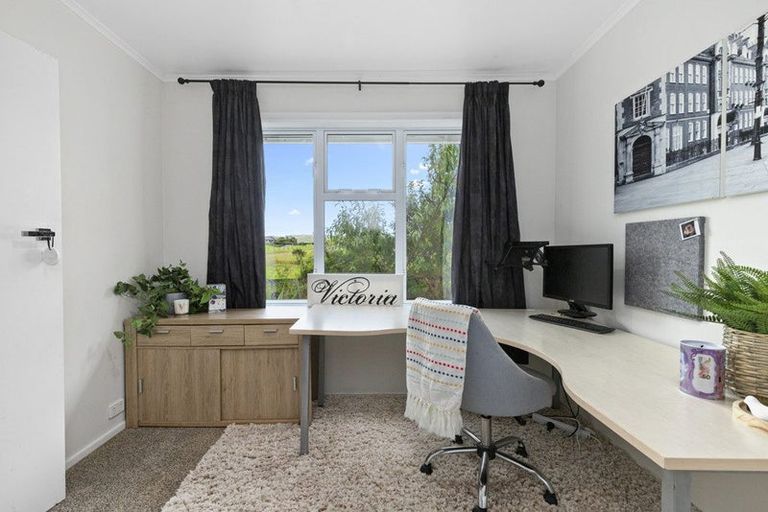 Photo of property in 104 Kaihau Road, Karioitahi, Waiuku, 2683