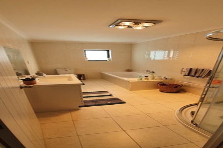 Photo of property in 38 Mili Way, Ranui, Auckland, 0612