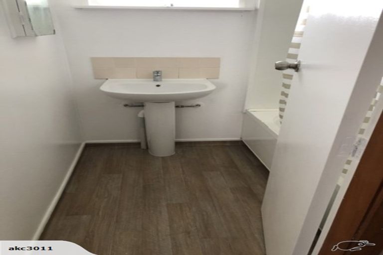 Photo of property in 65a Hinemoa Street, Levin, 5510