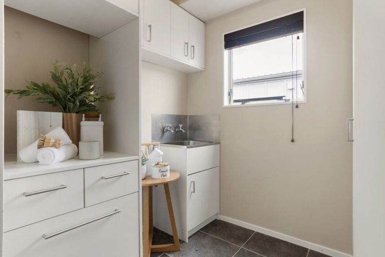 Photo of property in 54 Browning Street, Leamington, Cambridge, 3432
