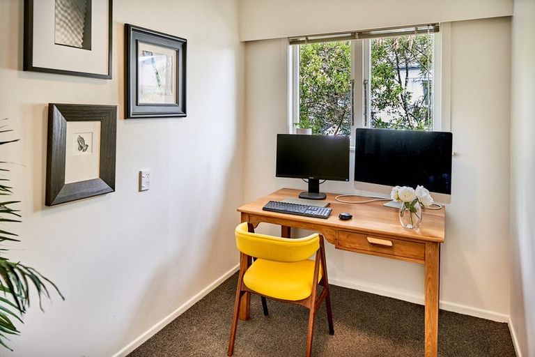 Photo of property in 39 Cluny Road, Plimmerton, Porirua, 5026