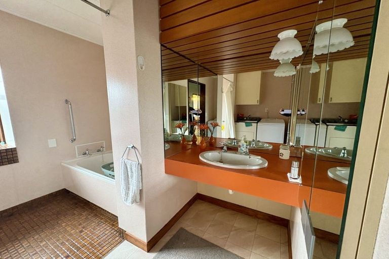 Photo of property in 8 Oaks Lane, Motueka, 7120