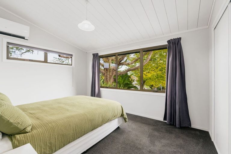 Photo of property in 1 Titoki Place, Pukete, Hamilton, 3200