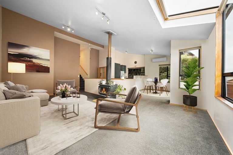 Photo of property in 221b Fernhill Road, Sunshine Bay, Queenstown, 9300