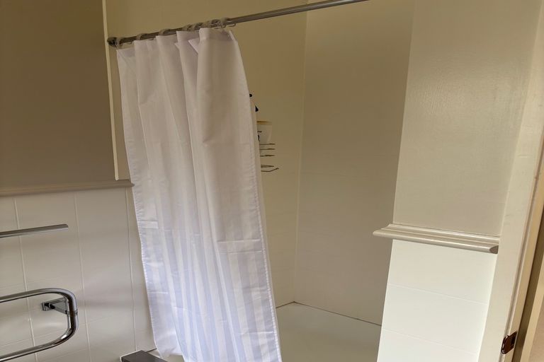 Photo of property in 25 Bowen Street, Cambridge, 3434