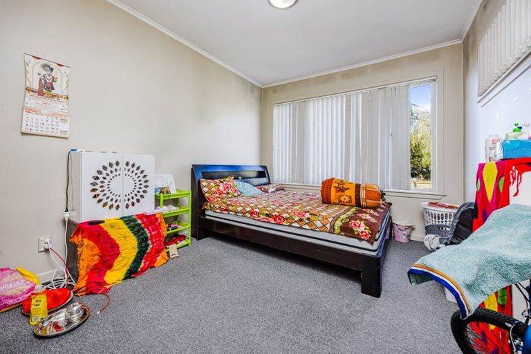 Photo of property in 6 Ballance Avenue, Papatoetoe, Auckland, 2104