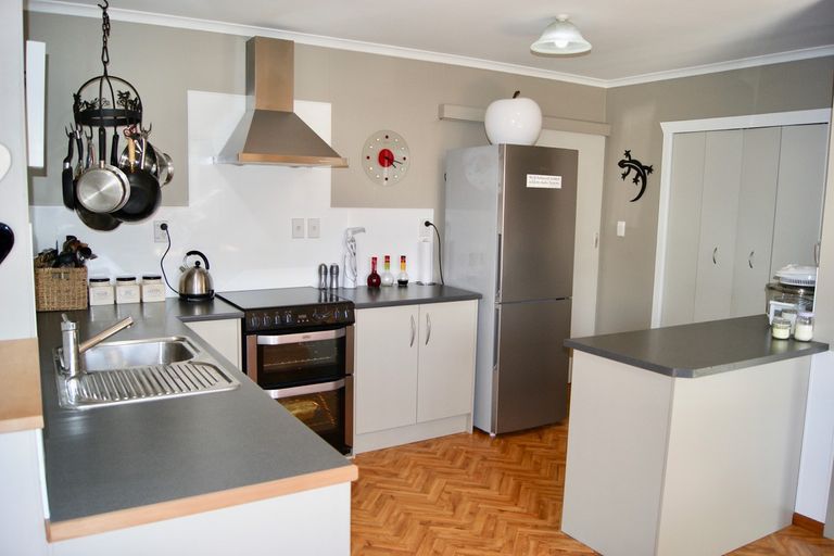 Photo of property in 52 Roseness Street, Palmerston, 9430