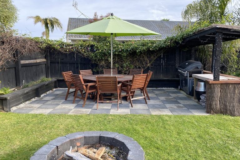 Photo of property in 143 Cameron Road, Te Puke, 3119