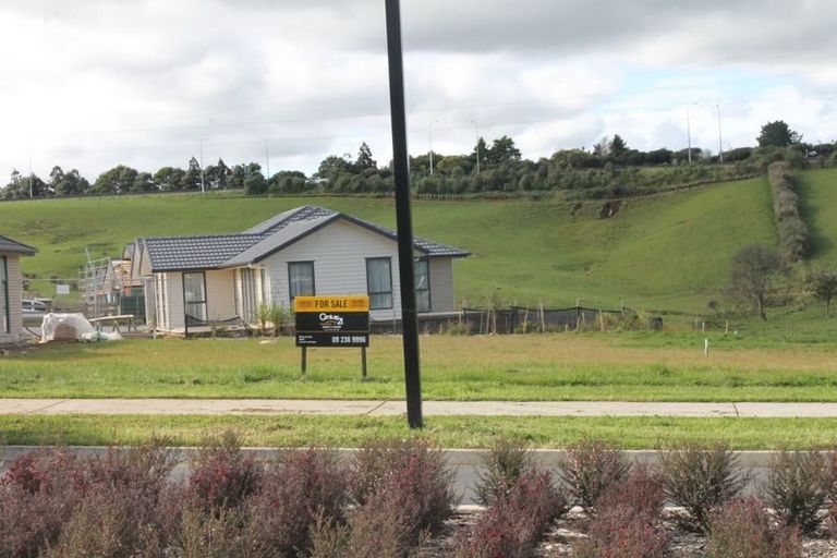 Photo of property in 90 Hillpark Drive, Pokeno, 2402