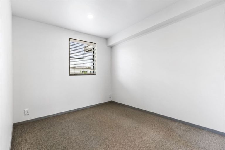 Photo of property in 40/42 Holly Street, Avondale, Auckland, 1026