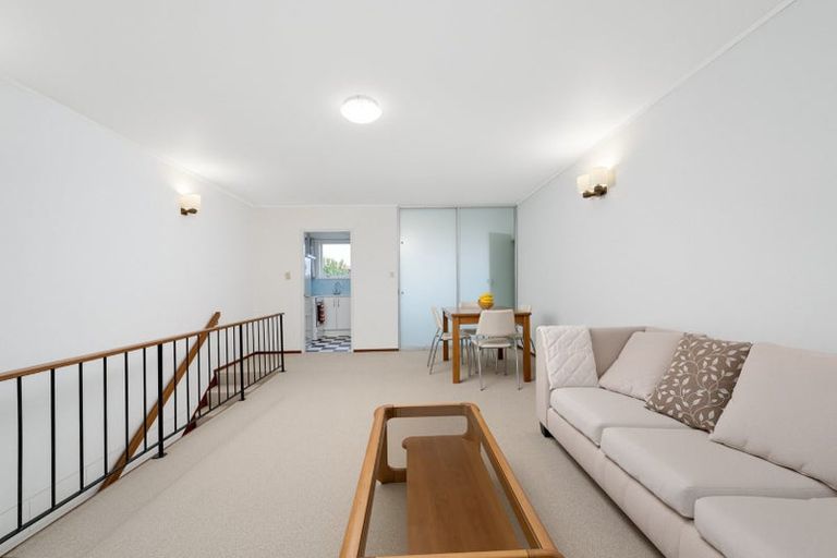 Photo of property in 10/48 Mcleod Road, Henderson, Auckland, 0612
