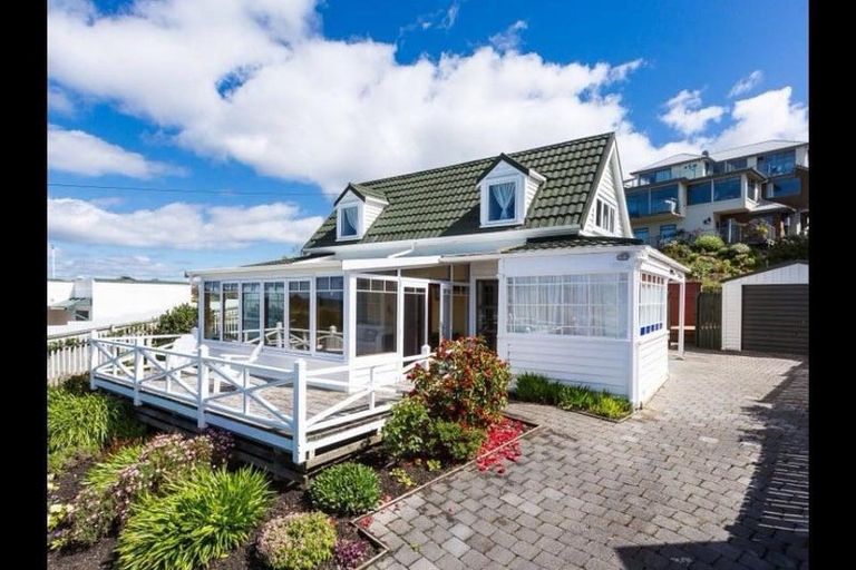 Photo of property in 984 Brighton Road, Brighton, Dunedin, 9035