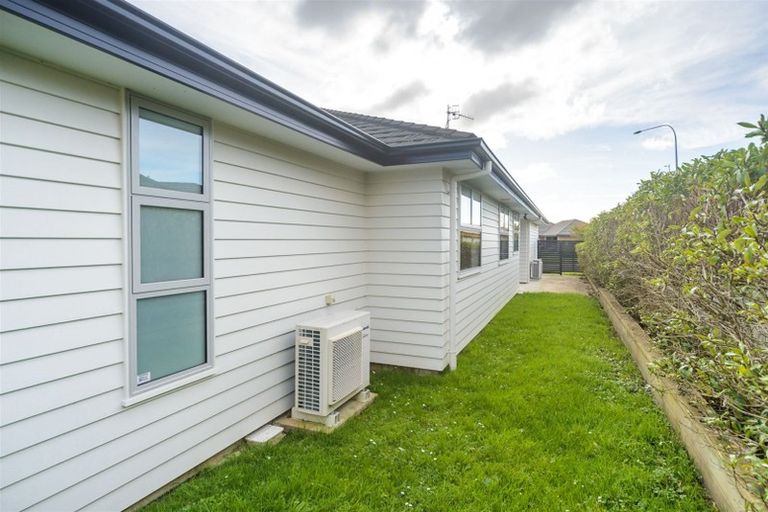 Photo of property in 162 Pacific Drive, Fitzherbert, Palmerston North, 4410
