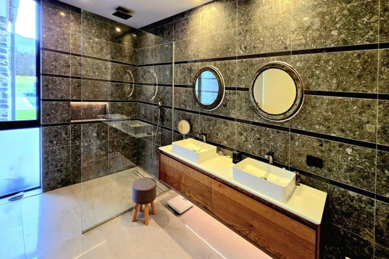 Photo of property in 281 Lower Shotover Road, Speargrass Flat, Queenstown, 9371