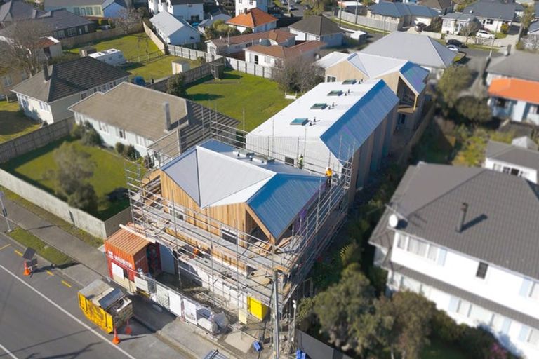 Photo of property in 1058 High Street, Avalon, Lower Hutt, 5011