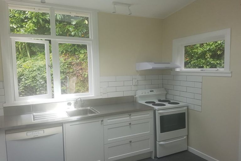 Photo of property in 51 Weld Street, Wadestown, Wellington, 6012