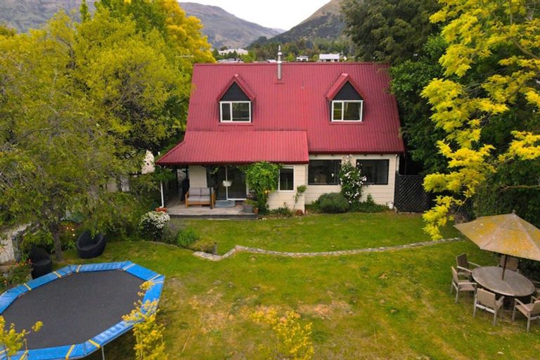 Photo of property in 188 Stone Street, Wanaka, 9305