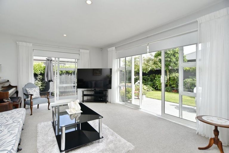 Photo of property in 37 Ruapani Street, Marshland, Christchurch, 8083