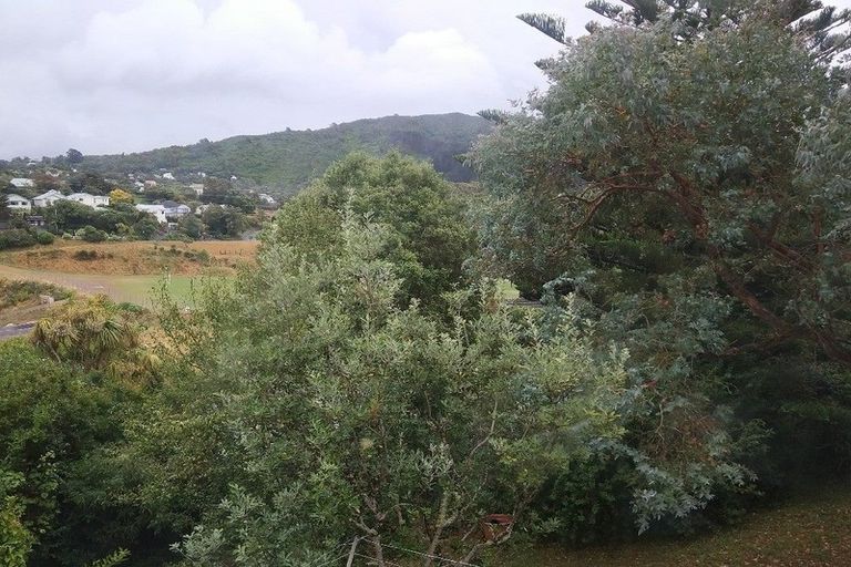 Photo of property in 21 Sydenham Street, Northland, Wellington, 6012