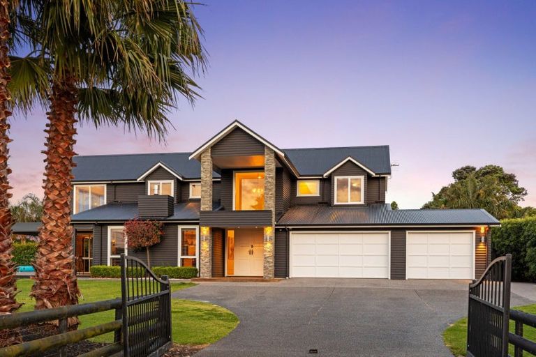 Photo of property in 77 Royal Ascot Drive, Papamoa Beach, Te Puke, 3187