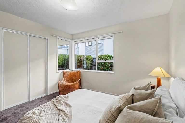 Photo of property in 2/16 Peverel Street, Riccarton, Christchurch, 8011