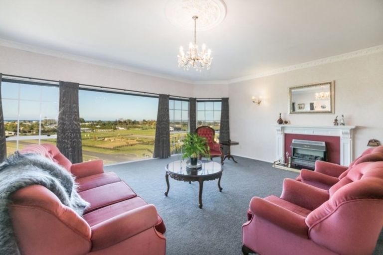 Photo of property in 16 Kaiangaroa Place, Bay View, Napier, 4104