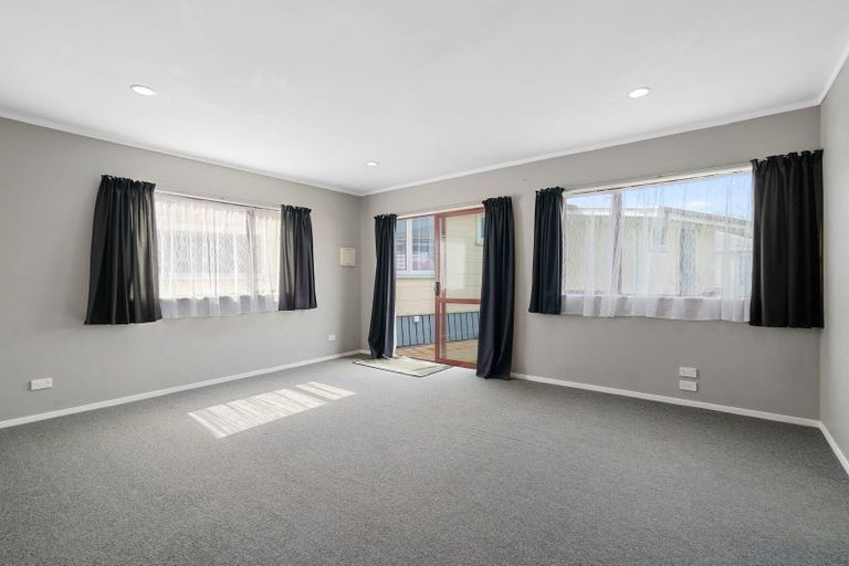 Photo of property in 57 Campbell Street, Leamington, Cambridge, 3432