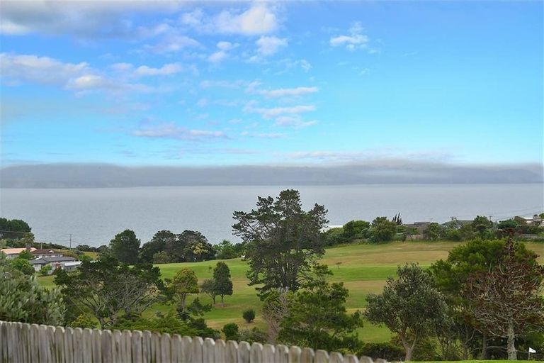 Photo of property in 50 Alec Craig Way, Gulf Harbour, Whangaparaoa, 0930