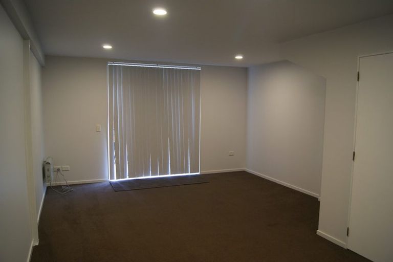 Photo of property in Pirie Street Townhouses, 6/35 Pirie Street, Mount Victoria, Wellington, 6011