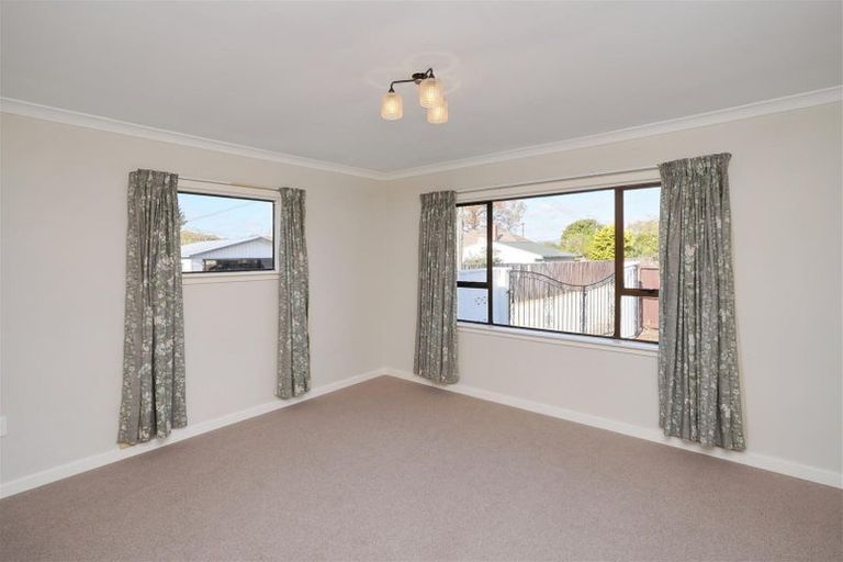Photo of property in 88c Maidstone Road, Ilam, Christchurch, 8041
