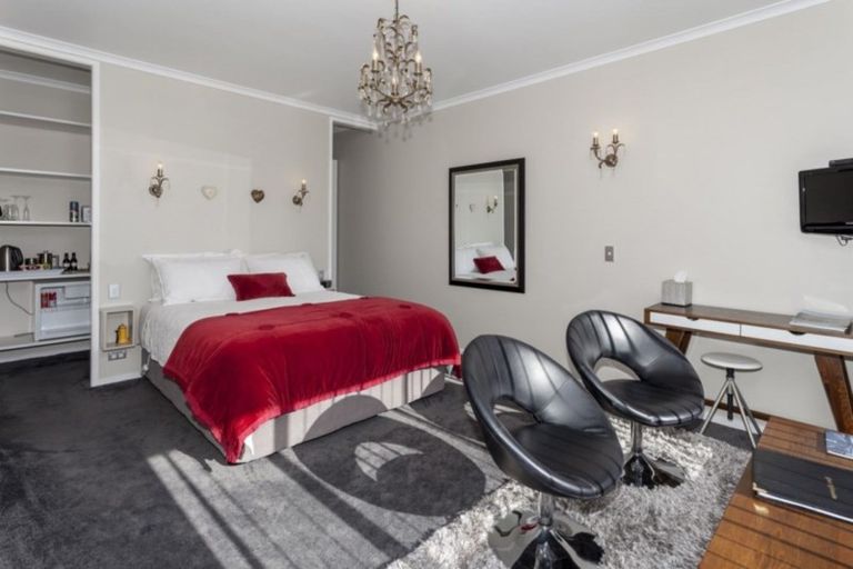 Photo of property in 125 Pacific View Drive, Whangamata, 3620