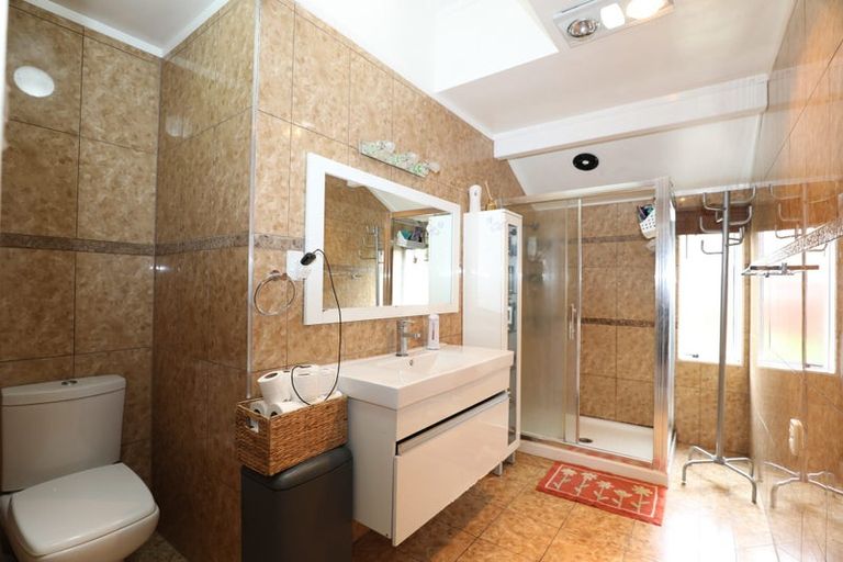 Photo of property in 91 Everglade Drive, Totara Heights, Auckland, 2105