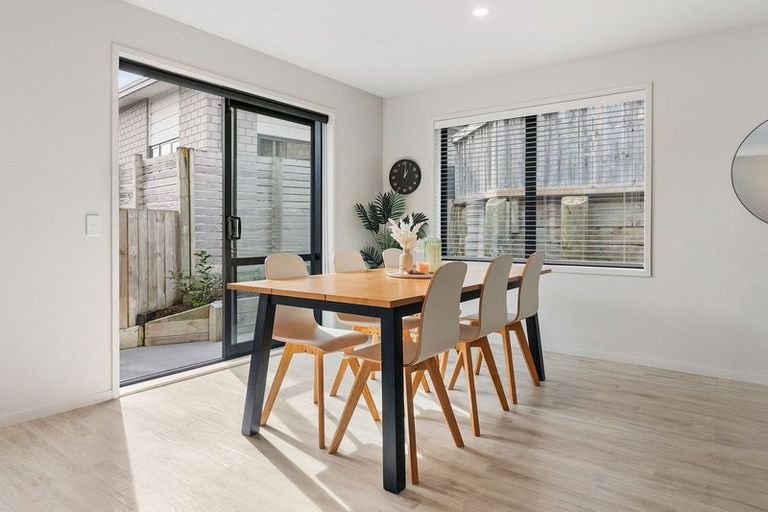 Photo of property in 32 Puhirake Crescent, Pyes Pa, Tauranga, 3112