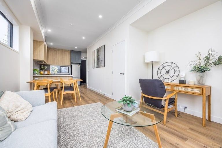 Photo of property in 42b Westgate Drive, Westgate, Auckland, 0614