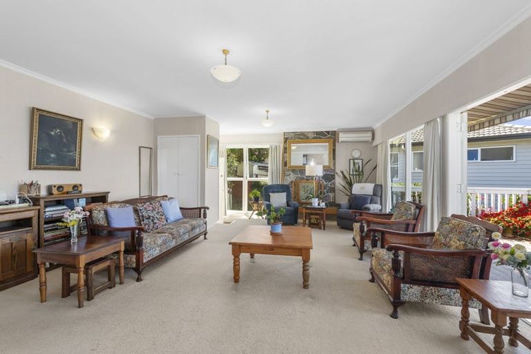 Photo of property in 23 Merchant Avenue, Te Atatu South, Auckland, 0610