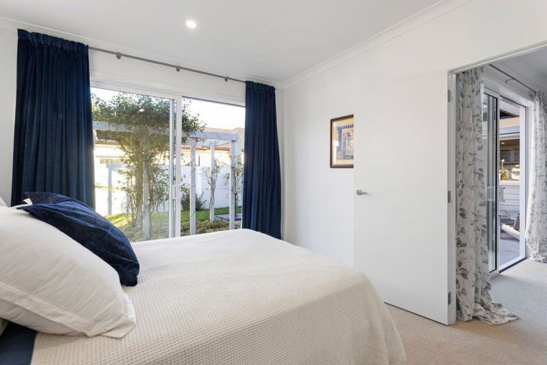 Photo of property in 22 Ruge Court, Cambridge, 3434