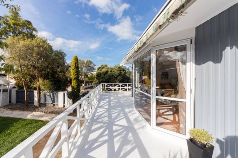 Photo of property in 26 Wycherley Drive, Bucklands Beach, Auckland, 2014