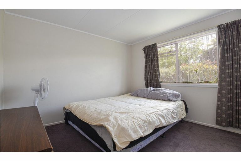 Photo of property in 33b Kawaha Point Road, Fairy Springs, Rotorua, 3015