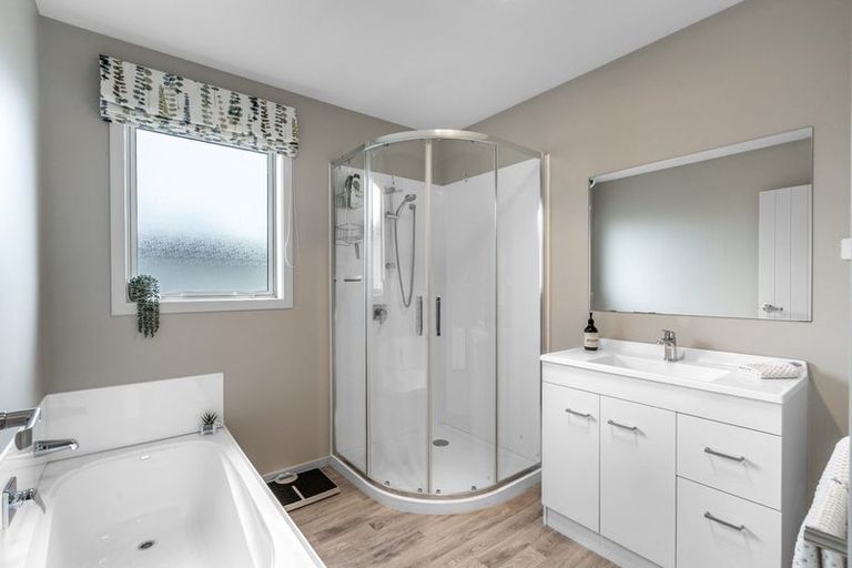 Photo of property in 93 Woodlands Cemetery Road, Woodlands, Invercargill, 9871