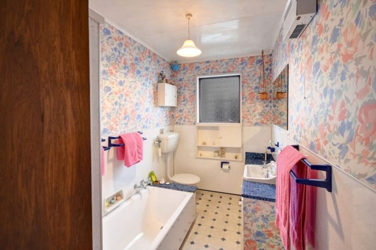 Photo of property in 2 Beta Street, Belleknowes, Dunedin, 9011