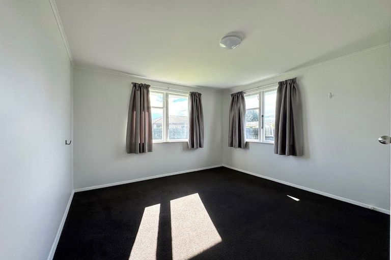 Photo of property in 26 Courtenay Crescent, Mangere East, Auckland, 2024