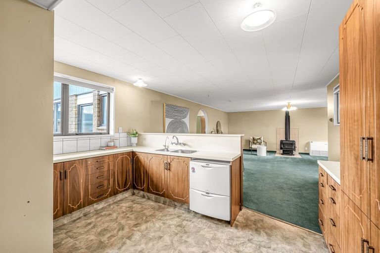 Photo of property in 36 Coutts Road, Gore, 9710