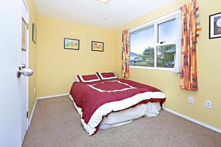 Photo of property in 146 Pigeon Mountain Road, Half Moon Bay, Auckland, 2012