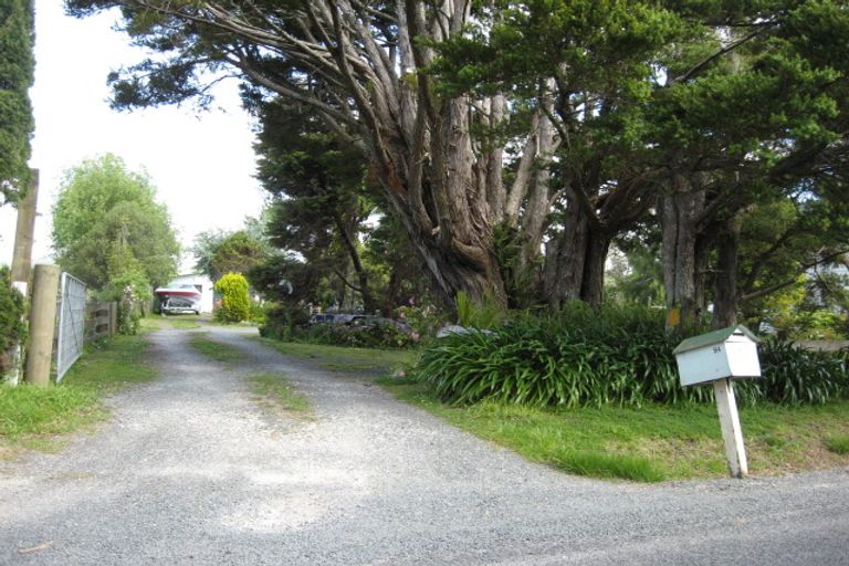 Photo of property in 943 Kaipara Flats Road, Kaipara Flats, Warkworth, 0981