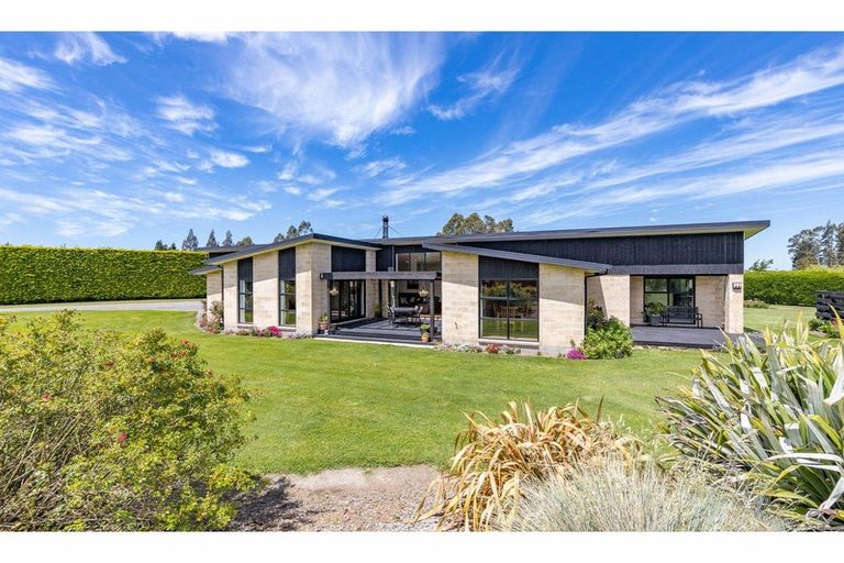 Photo of property in 31 Weld Street, Oxford, 7430