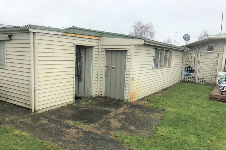 Photo of property in 91 Collins Road, Melville, Hamilton, 3206